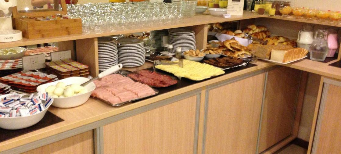 Europlaza Hotel & Suites Buenos Aires Ngoại thất bức ảnh